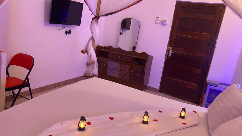 Stay Home Zanzibar B&B Занзибар Экстерьер фото