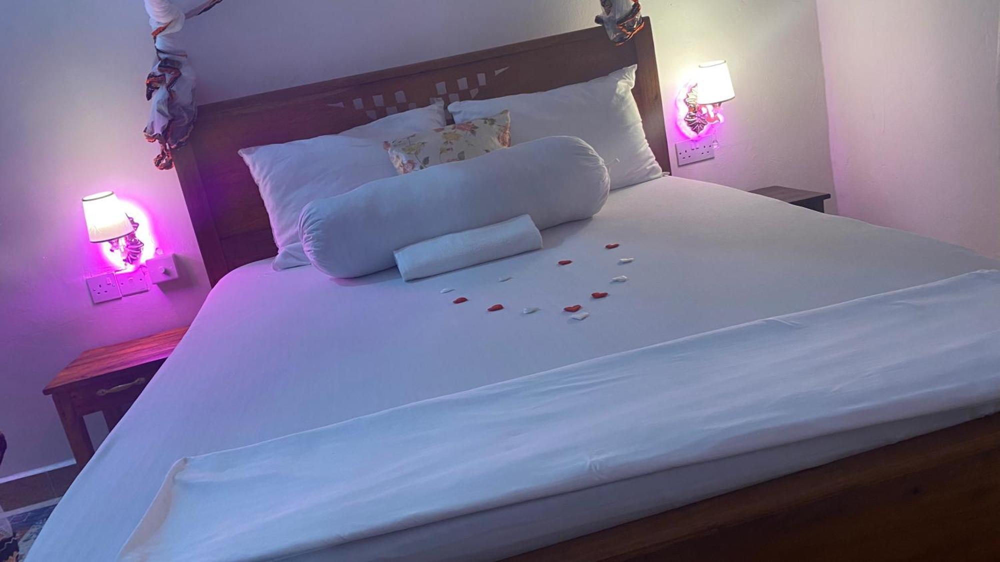 Stay Home Zanzibar B&B Занзибар Экстерьер фото